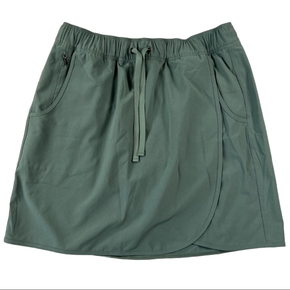 Patagonia Pants - Patagonia Lined Fishing Outdoor Athletic Skirt Skorts Women’s Medium Green